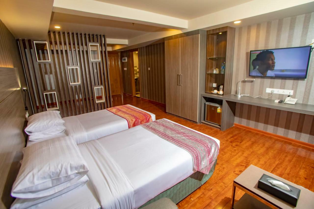 Prestige Residences At Golden Valley By Grand United Hospitality Yangon Exteriör bild