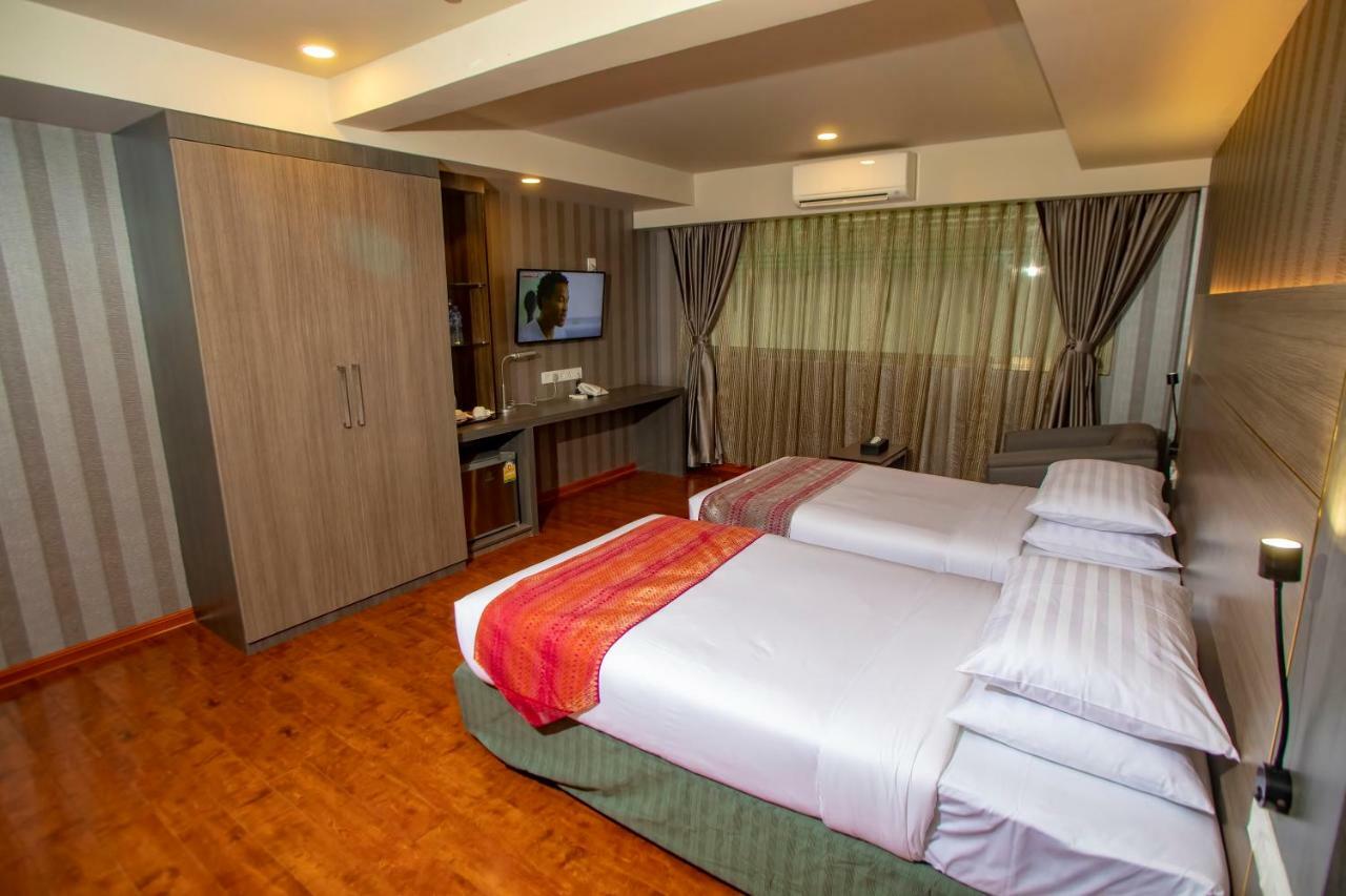 Prestige Residences At Golden Valley By Grand United Hospitality Yangon Exteriör bild