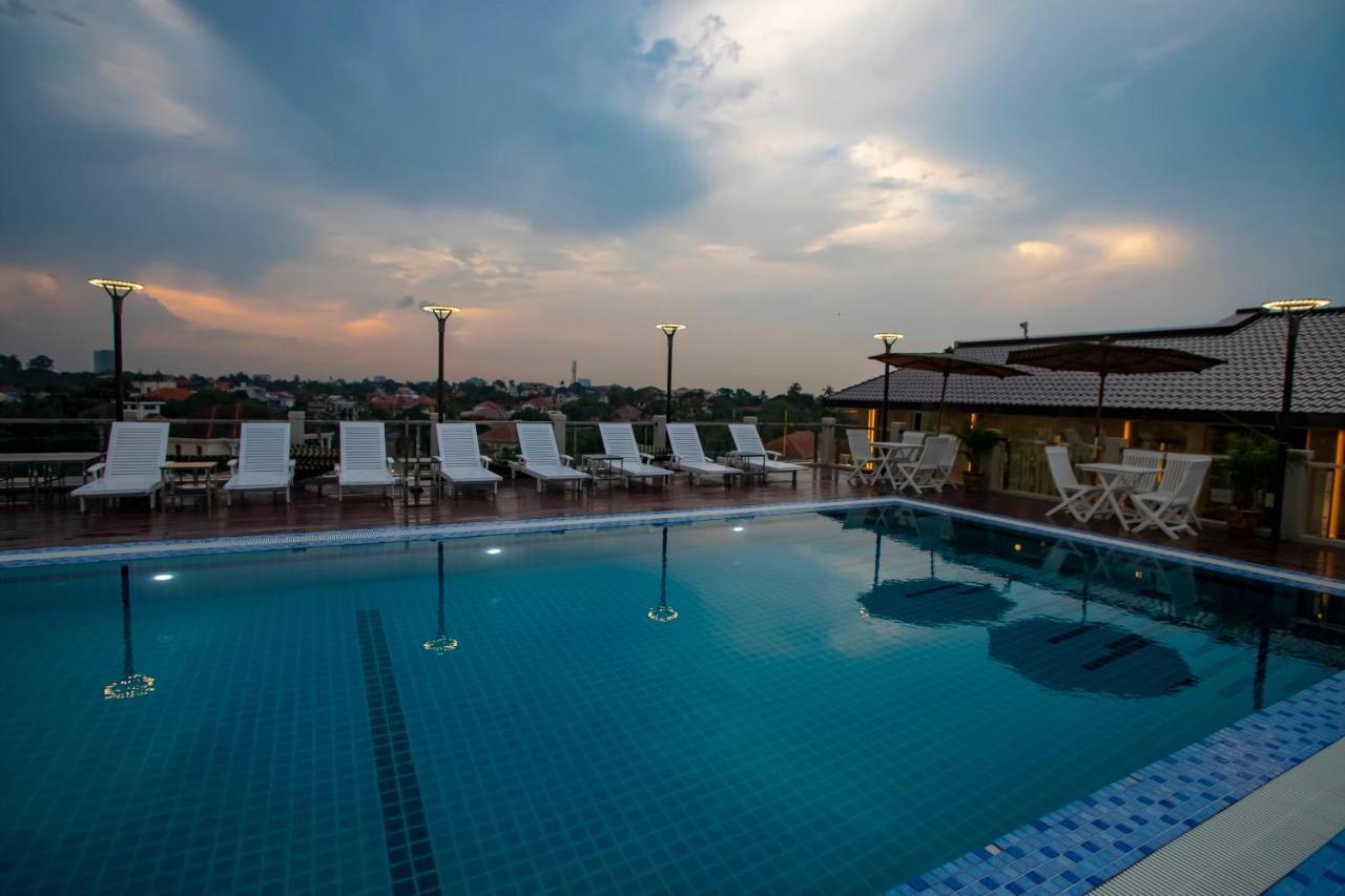 Prestige Residences At Golden Valley By Grand United Hospitality Yangon Exteriör bild