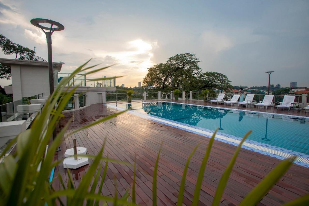 Prestige Residences At Golden Valley By Grand United Hospitality Yangon Exteriör bild