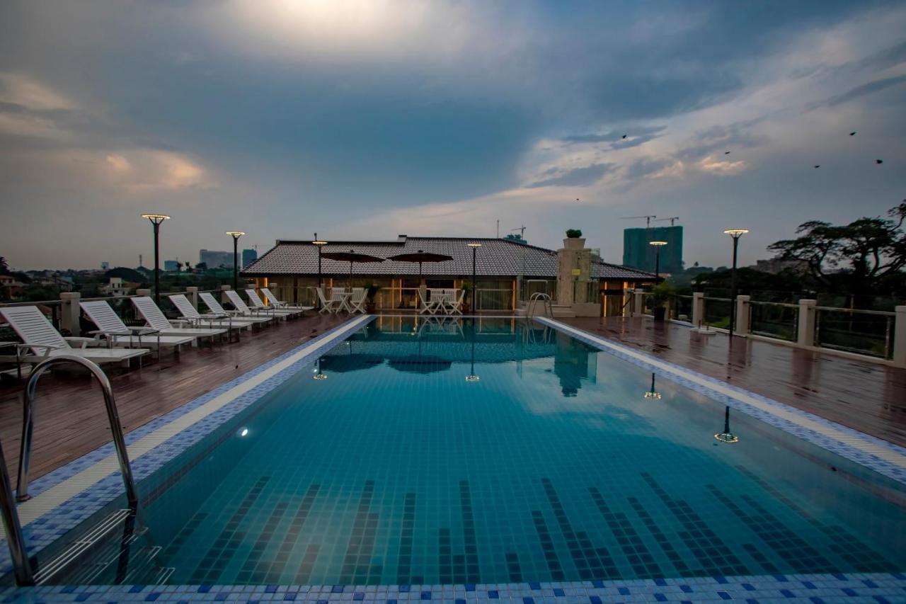 Prestige Residences At Golden Valley By Grand United Hospitality Yangon Exteriör bild
