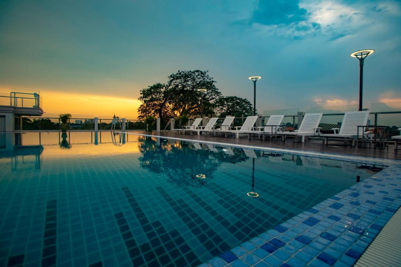 Prestige Residences At Golden Valley By Grand United Hospitality Yangon Exteriör bild