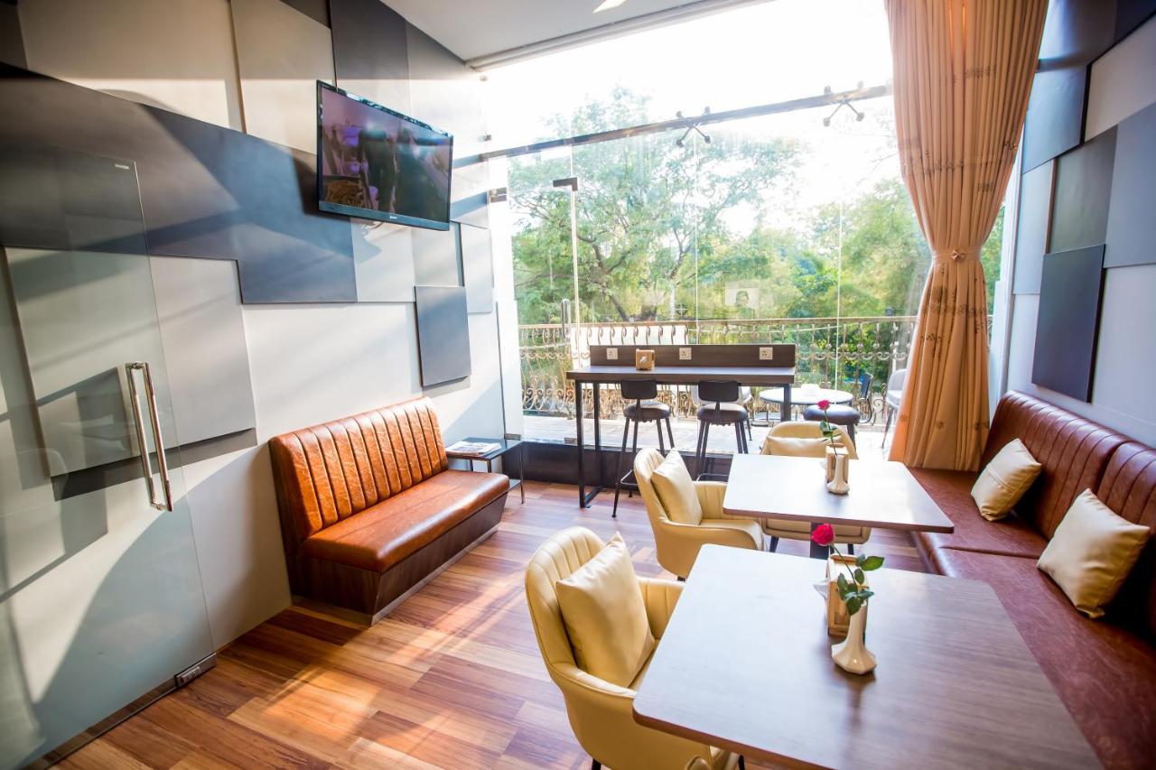 Prestige Residences At Golden Valley By Grand United Hospitality Yangon Exteriör bild